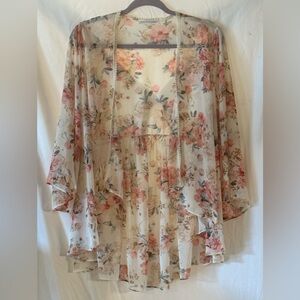 Chris & Carol Floral Sheer Boho Kimono Pink and Cream wrap